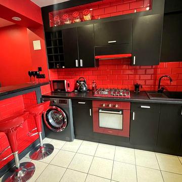 Продаж 1 кім.квартири з ремонтом,можна під постанови та держ.програми