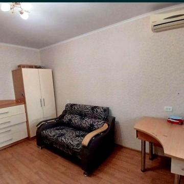 Продам власну!!!  3х кімнатну пр-т .Миру і Театральна ЖК ОСББ Мира 44