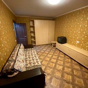 Аренда 1к.квартира на Ж/М Тополь-3. Автономное отопление.