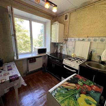 2 кім в центрі. Вул Горького