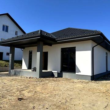 Продаж нового будинку біля школи Обарів
