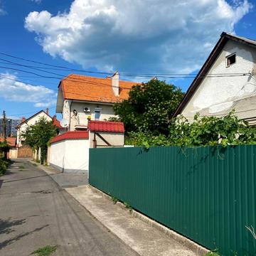 Юхима Геллера вул. (Жовтневої Революції), 67а