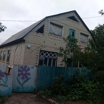 Продам нерухомість