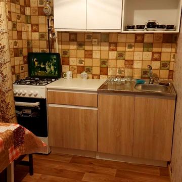 Райдужна вул., 7