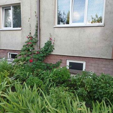 Продається простора 3-кімнатна квартира у місті Почаїв