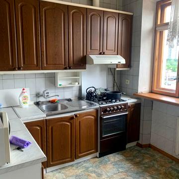 Отакара Яроша вул., 23