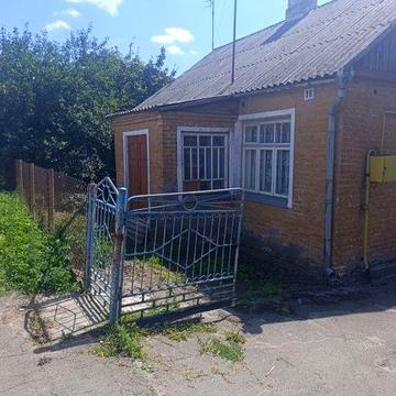 Продам будинок, прибудинкова територія 12 сотих