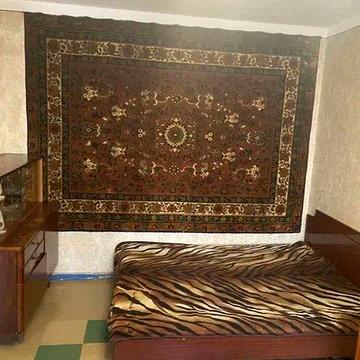 Продам 2 комнатную квартиру на П. Калнышевского (Косиора)р-н ДК
