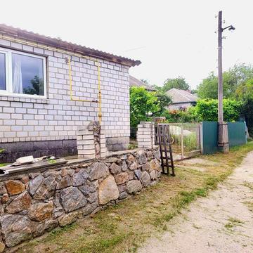 Продам будинок центр Канева,  або обмін на квартиру