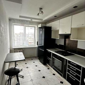 Продам 3 кім з ремонтом Залізничний район Патона