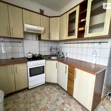 Довгострокова оренда 3к Дім Галицька вулиця