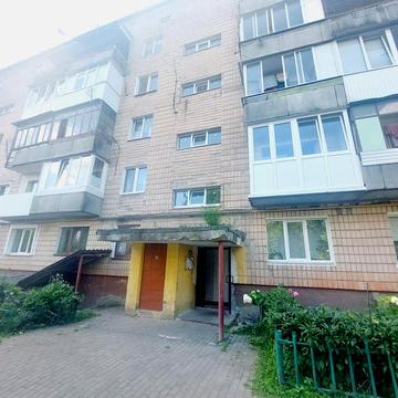 Продаж трьохкімнатної квартири.