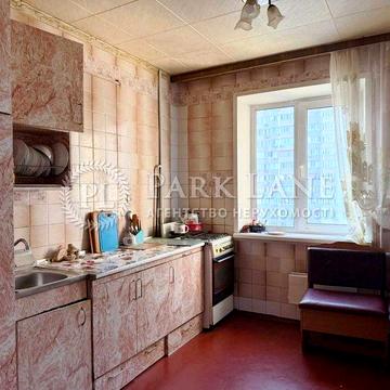 продаж квартири 3 кім 69 метрів вул. Милославська 5