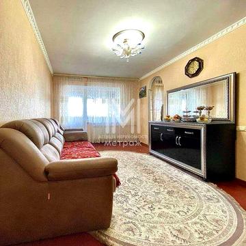 Продаю 3комн.квартиру Жасминовый бульвар,метро Дворец Спорта
