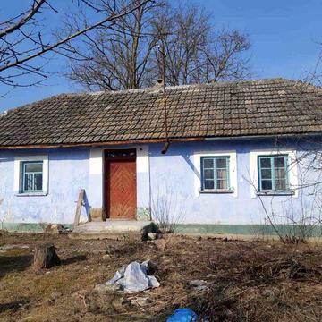 Продам дім, сарай, город, та погріб