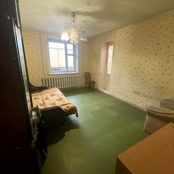 Продам 2-кімнатна. Лівий берег. 2-мікрорайон.