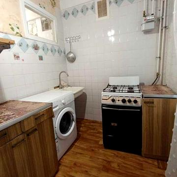 Продам 2-х комнатную квартиру (Rn)