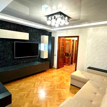 оренда 2 кв вул  Мазепи 19   51м 2\10 ц 16500 грн