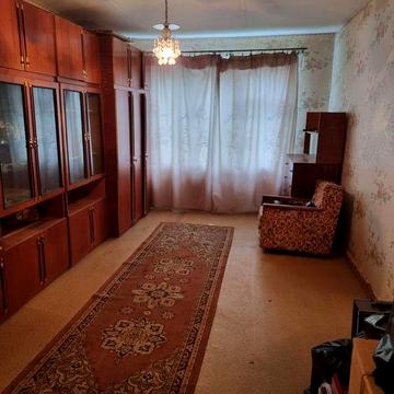 23 вересня, продам трикімнатну квартиру, середній поверх