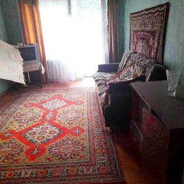 Продам 2-к квартиру Космический район, район ресторана "Раут"