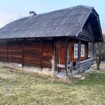 Продам земельну ділянку з будинком