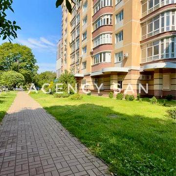 Продаж 1 квартири в Центрі 62м2
