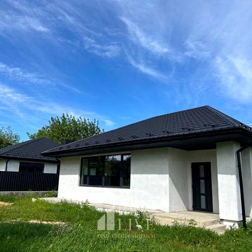 Продаж будинку у місті Луцьк (район Дубнівської)