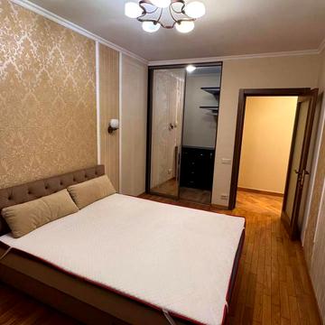 Тараса Шевченка вул., 27