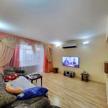 Продам 3 кімнатну квартиру в районі 19 школи.
