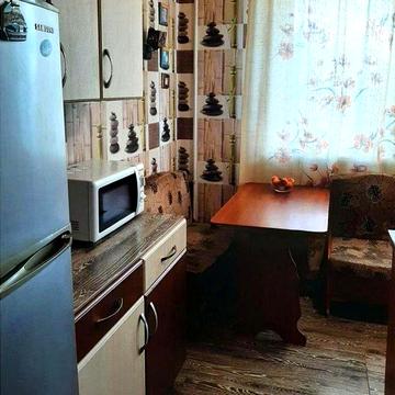 3-к. кв. вул. Астрономічна 37, на Жуковського
