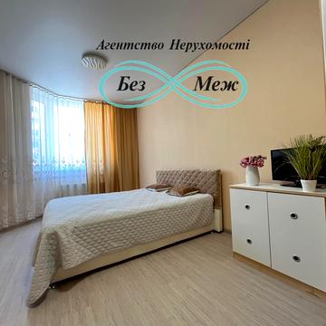 Братська вул., 12