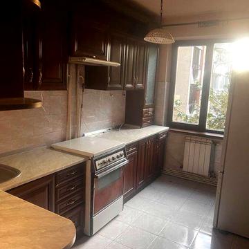 Продаж 3-ох кімнатної квартири по вул. Минайська