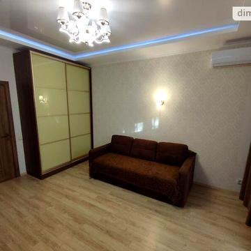 Продаж 2к Квартира Незалежності вулиця
