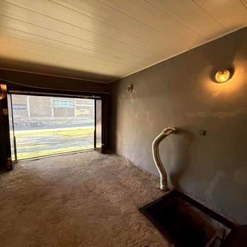 Воскресенська, 1г