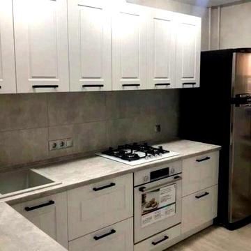 Продам 2х комн кв Коммунальный рынок 2 мин 4/5 с  капит ремонтом