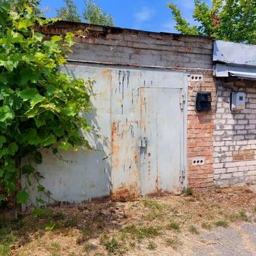 Заводська вул., 1-Б