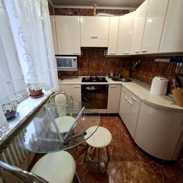 Аерокосмічний просп., 43а