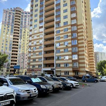 Краківська, 27 оренда квартири біля метро Чернігівська перша здача