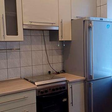Продам 3х комн квартира 3/5эт 97й квартал п. Гагарина Университетский!