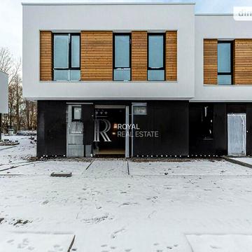 Продаж 3к Дім Центральна вулиця