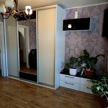 Продам 2 квартиру, частково  меблі, власна кладовка, вул.Г.Сталінграда