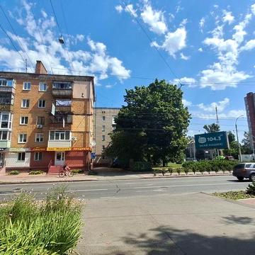 Оренда 1 кімнатної квартири 4/5 поверх по вул Любецька 9а