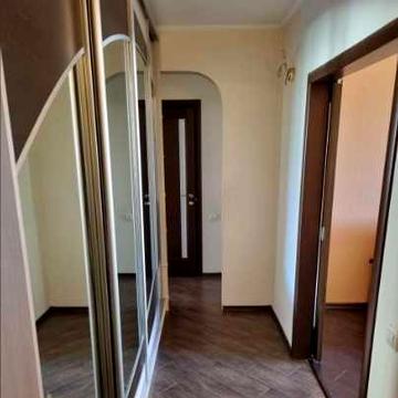 Сдам трехкомнатную квартиру