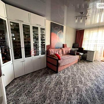 Продаж 3к Квартира Складська вулиця