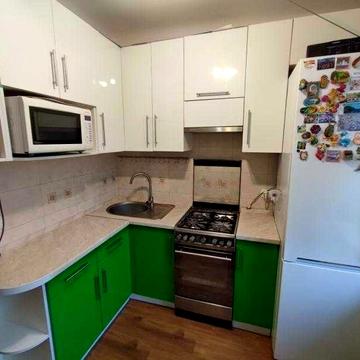 Продам 2-ку 3 минуты до метро Масельского кирпичный дом