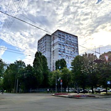 Шевченка бульв., 200