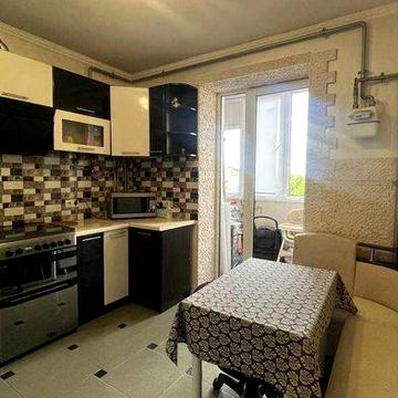 Продаю ГОТОВУ 1 кім. квартиру в ЦЕНТРІ по вул. Гаркуші