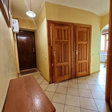 Продаж 2к квартири у Львові по вул Дністерській