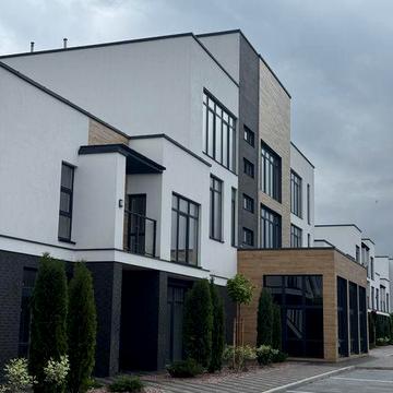 Продаж двокімнатної квартири в  котеджному містечку!Кухня 57 м2
