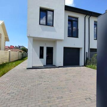 Продаж котеджу з великою земельною ділянкою Лапаївка. Зимноводівська о